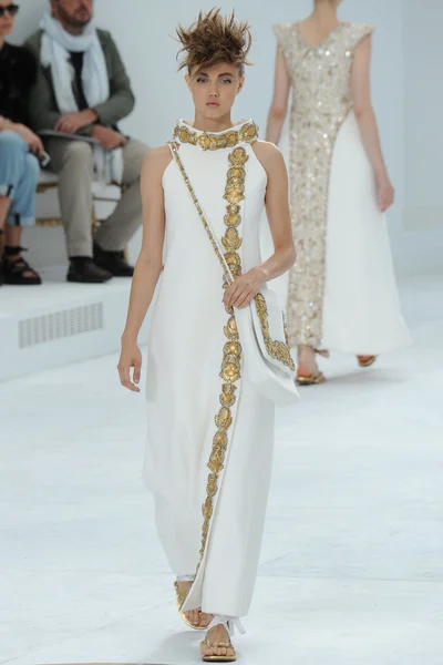Look 67